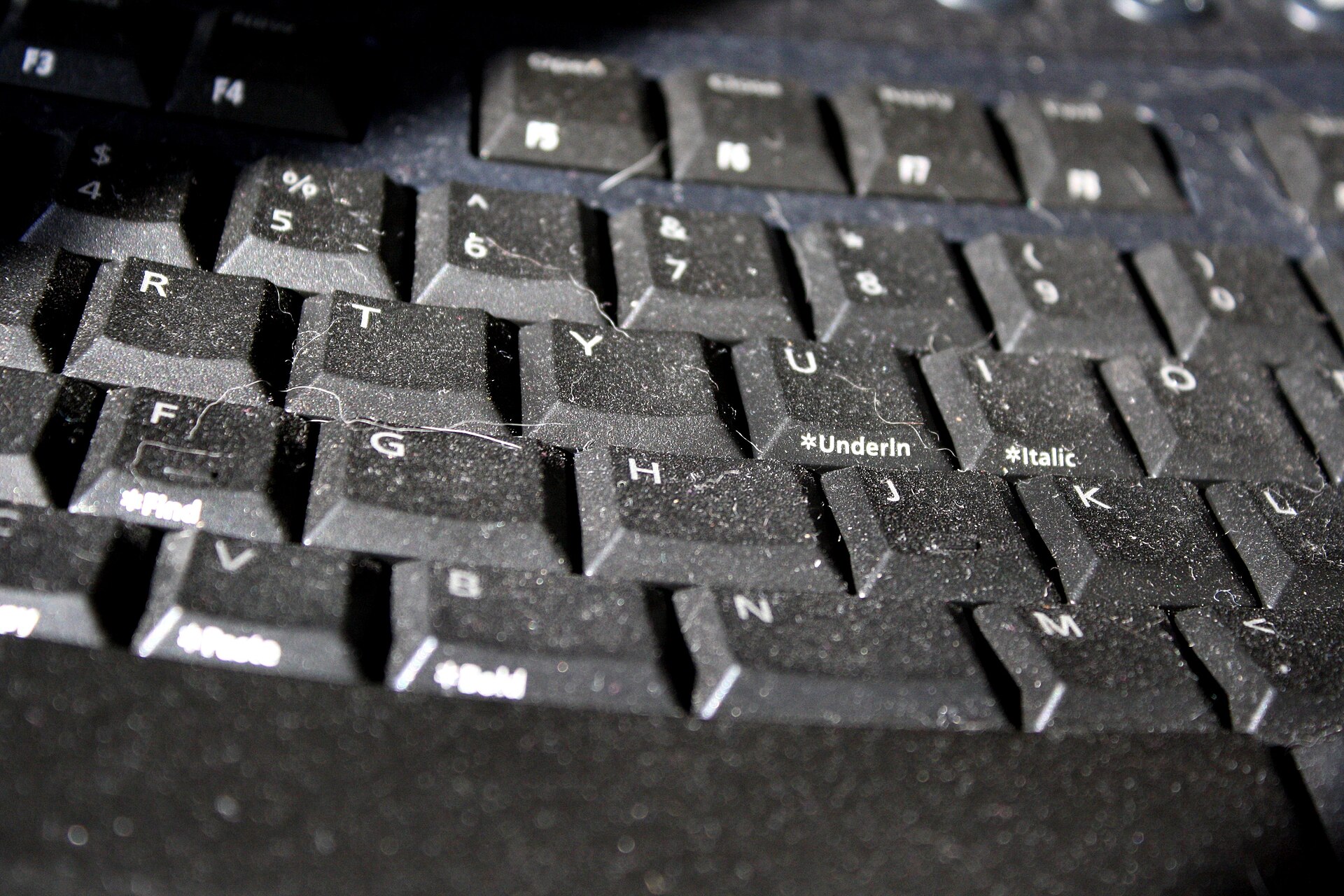 How to Recognize a Free Product Scam Before You Click: Red Flags and What Legit Programs Never Ask
